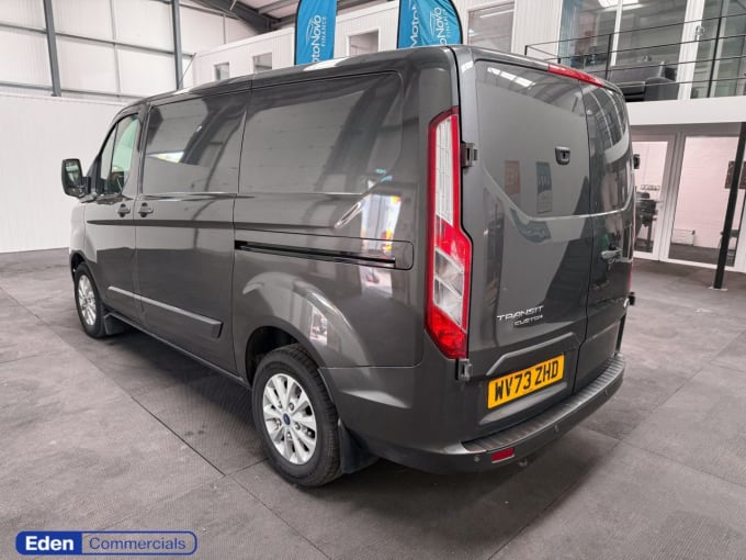 2025 Ford Transit Custom