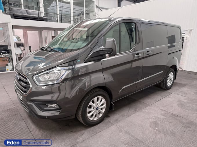 2025 Ford Transit Custom