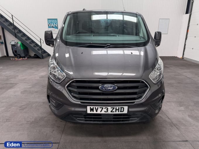 2025 Ford Transit Custom