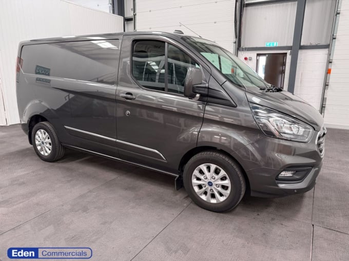 2025 Ford Transit Custom