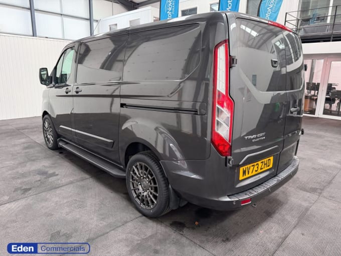 2025 Ford Transit Custom