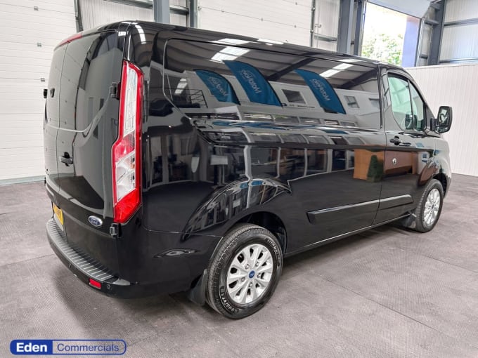 2025 Ford Transit Custom