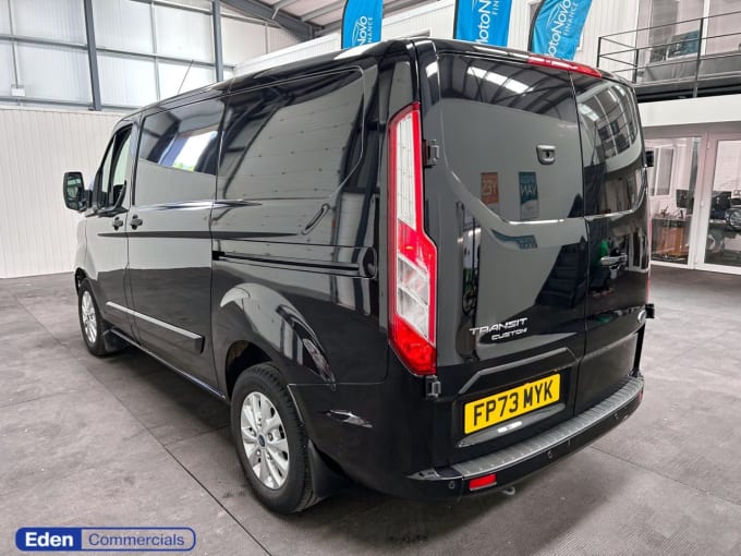 2025 Ford Transit Custom