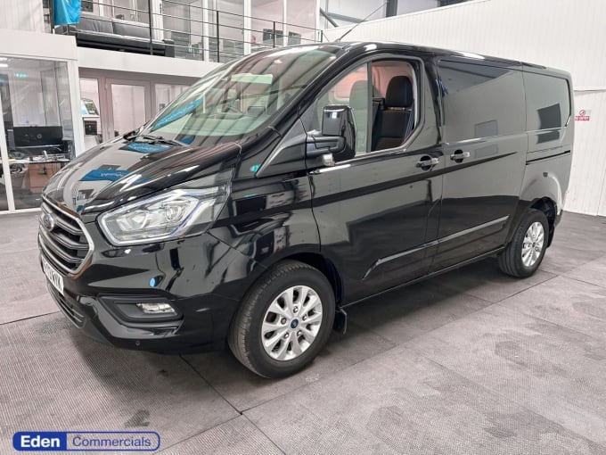2025 Ford Transit Custom