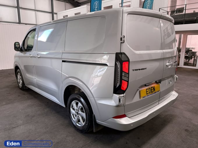 2025 Ford Transit Custom