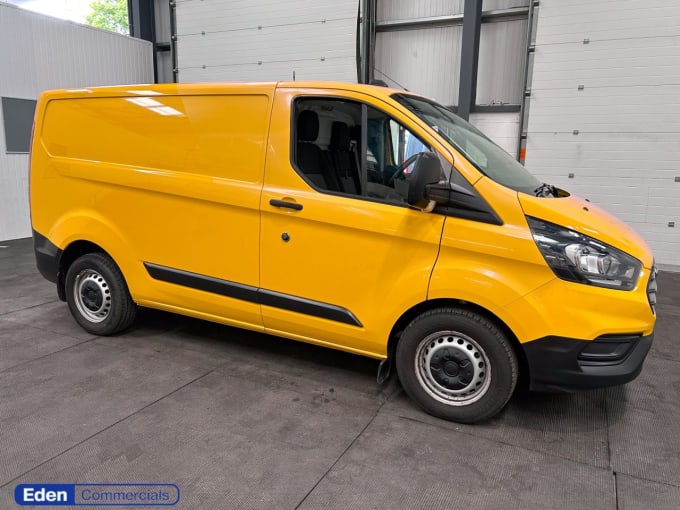 2025 Ford Transit Custom
