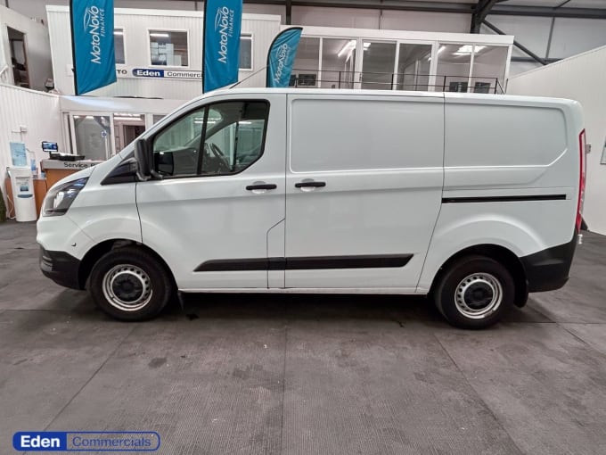 2025 Ford Transit Custom