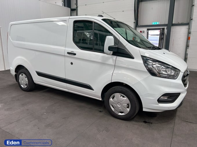 2025 Ford Transit Custom