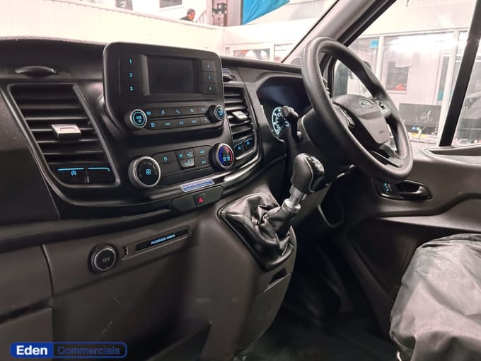 2025 Ford Transit
