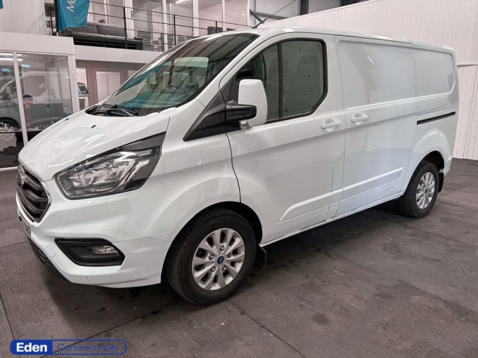 2025 Ford Transit Custom