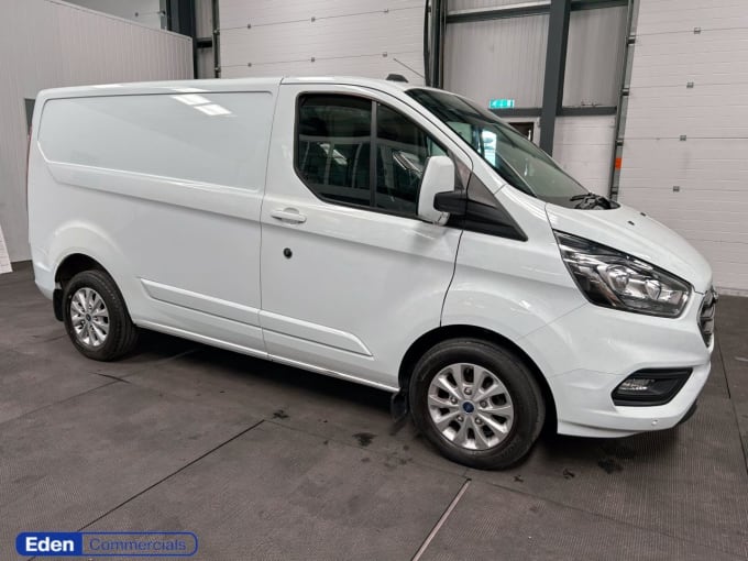 2025 Ford Transit Custom