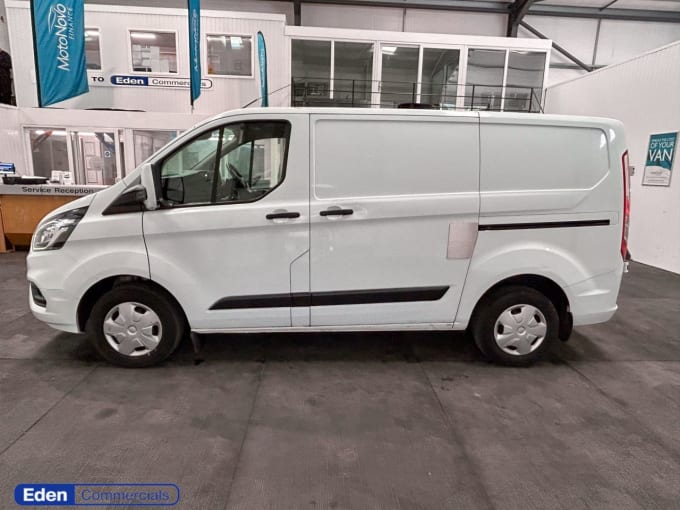 2025 Ford Transit Custom