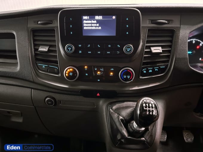 2025 Ford Transit Custom