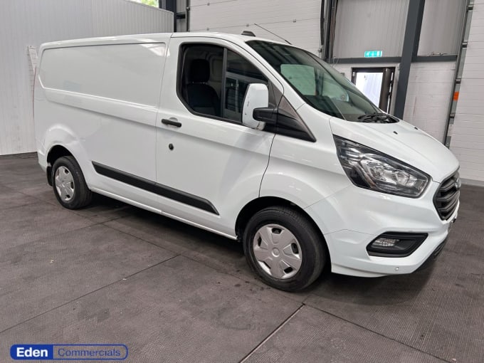 2025 Ford Transit Custom