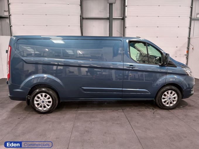2025 Ford Transit Custom