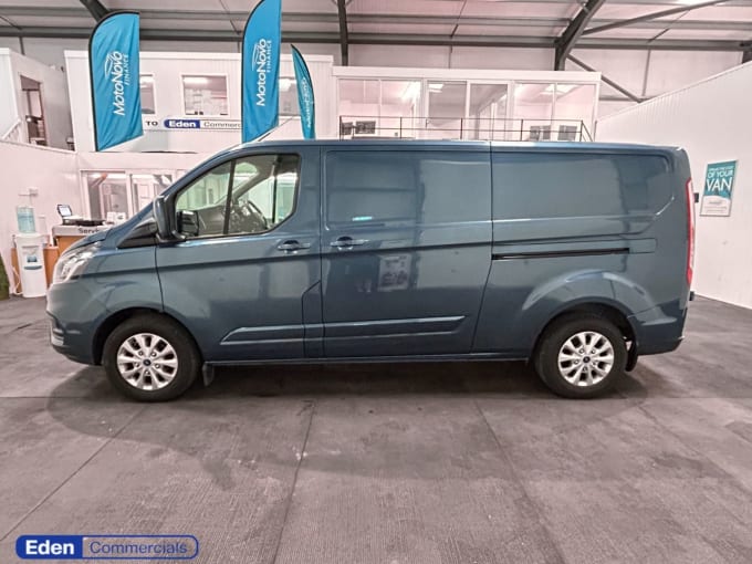 2025 Ford Transit Custom
