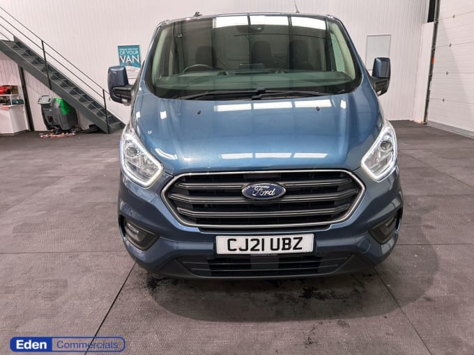 2025 Ford Transit Custom