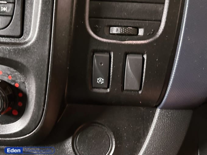 2025 Vauxhall Vivaro