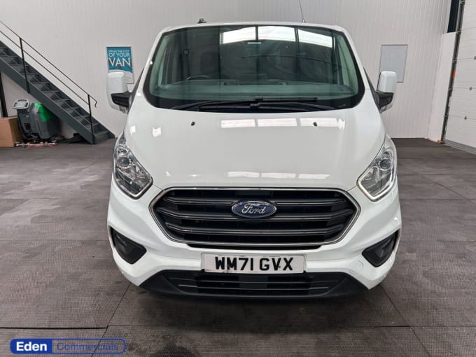 2025 Ford Transit Custom