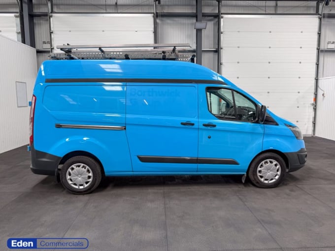 2025 Ford Transit Custom