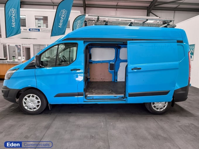 2025 Ford Transit Custom