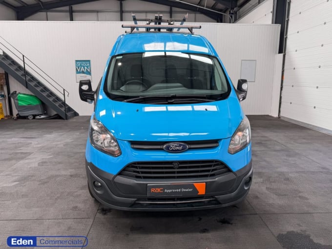 2025 Ford Transit Custom