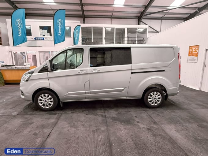 2025 Ford Transit Custom