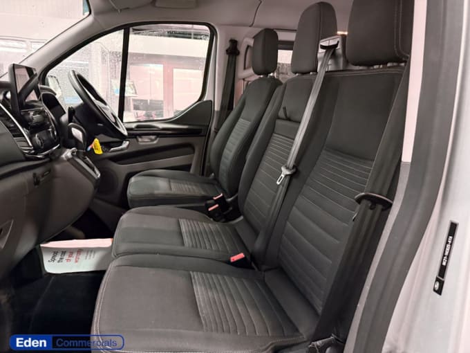 2025 Ford Transit Custom