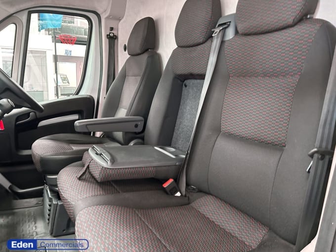 2025 Citroen Relay
