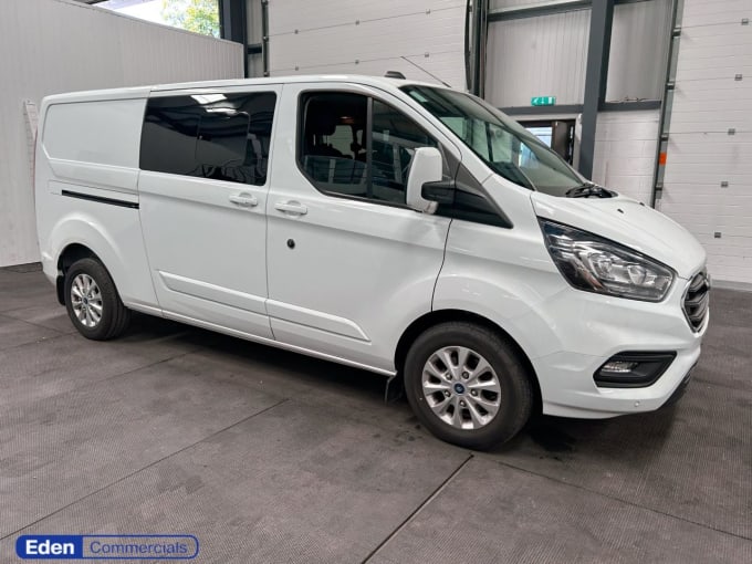 2025 Ford Transit Custom