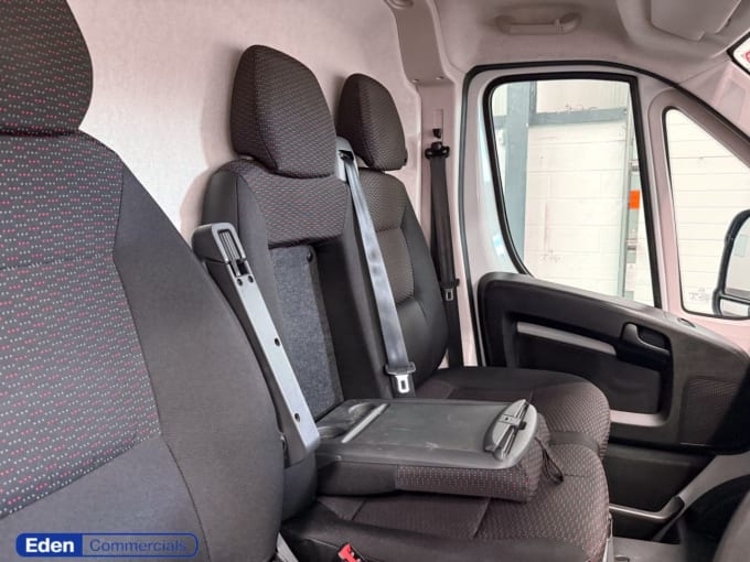 2025 Citroen Relay