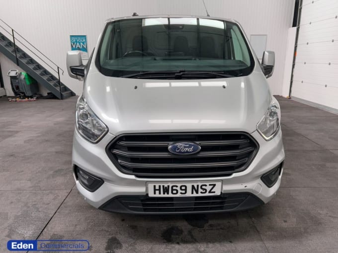 2025 Ford Transit Custom