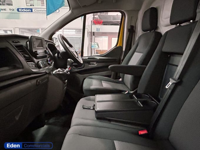 2025 Ford Transit Custom