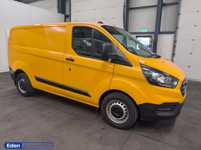2025 Ford Transit Custom