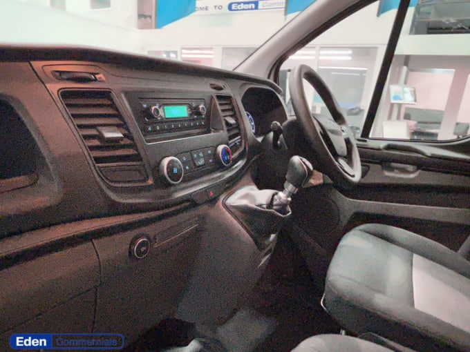 2025 Ford Transit Custom