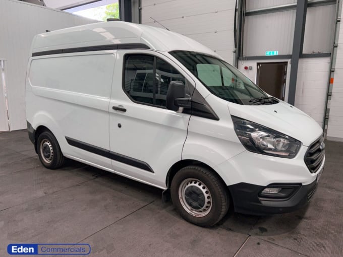 2025 Ford Transit Custom