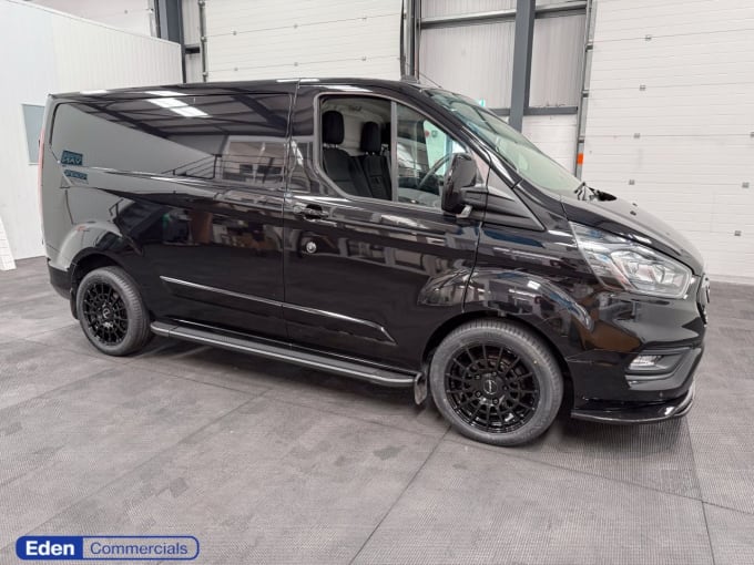 2025 Ford Transit Custom