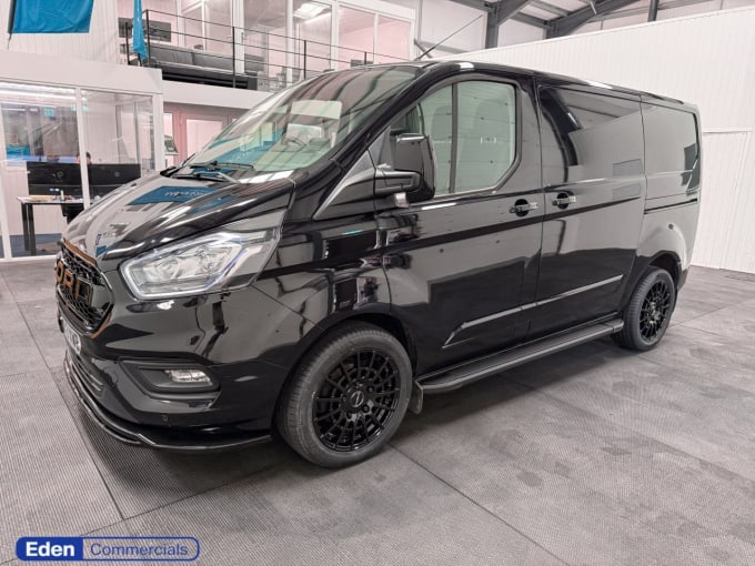 2025 Ford Transit Custom