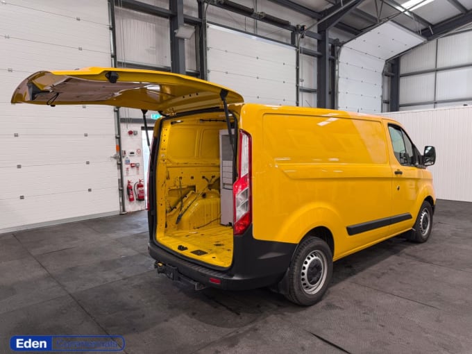 2025 Ford Transit Custom