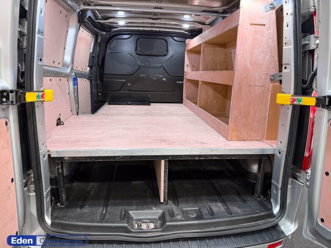 2025 Ford Transit Custom