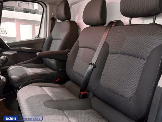 2025 Renault Trafic