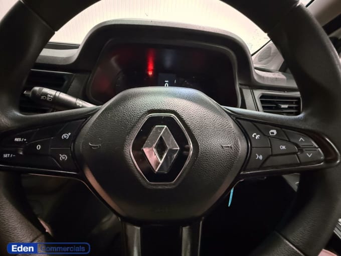 2025 Renault Trafic