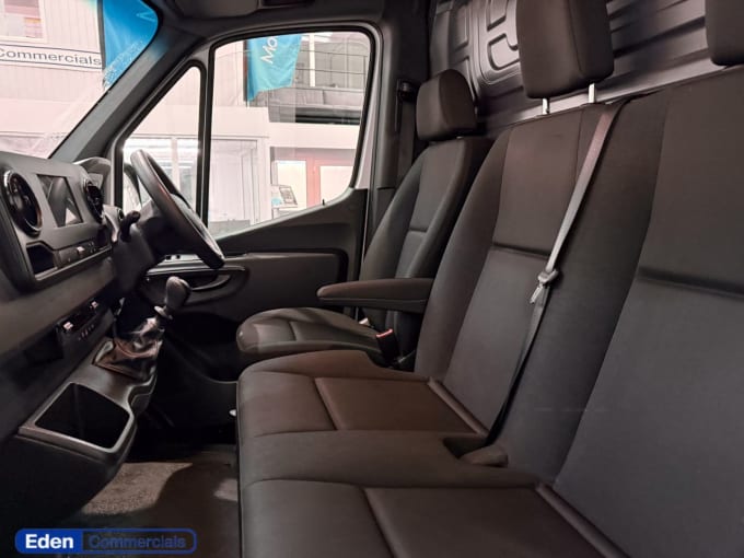2025 Mercedes-benz Sprinter
