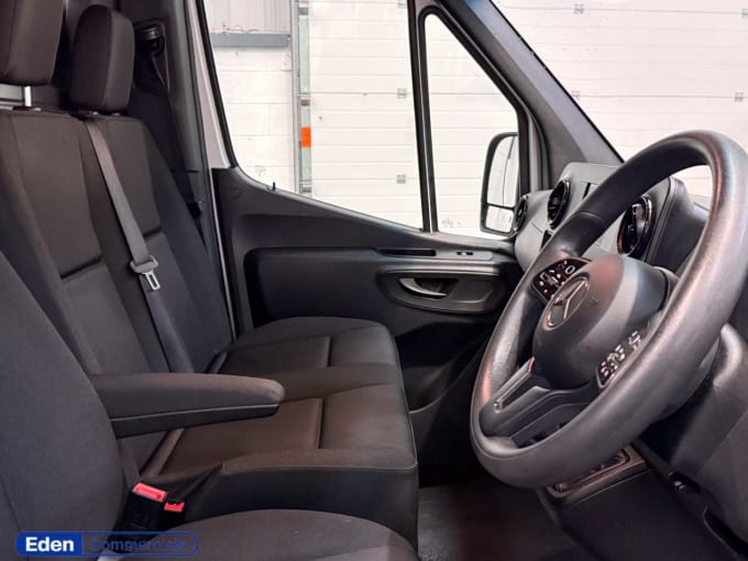 2025 Mercedes-benz Sprinter