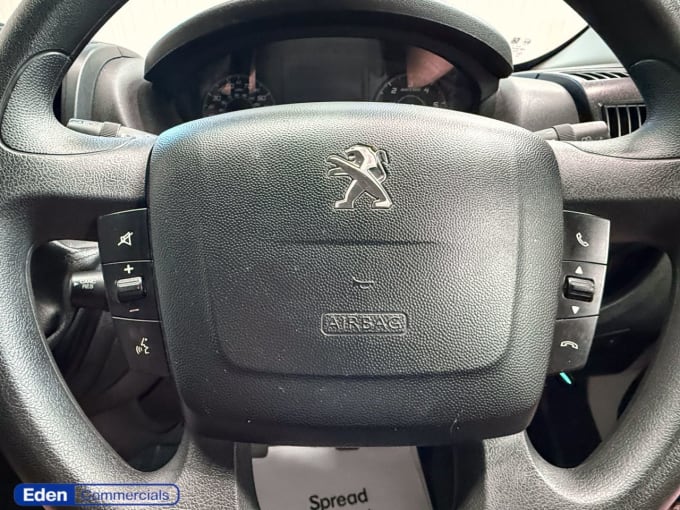 2025 Peugeot Boxer