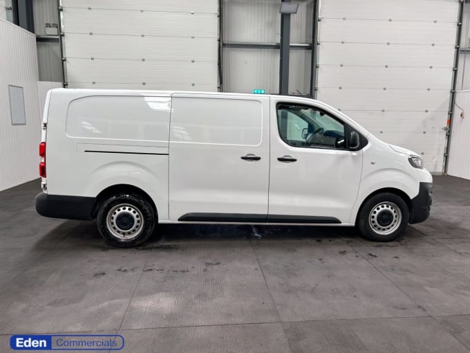 2025 Peugeot Expert