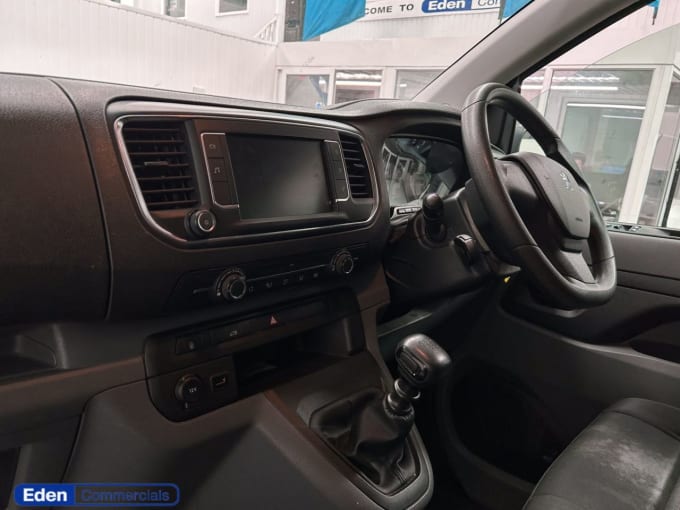 2025 Peugeot Expert
