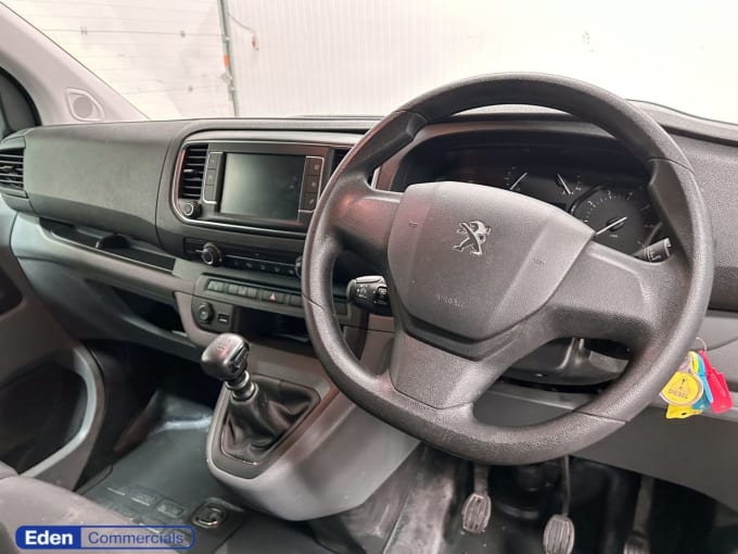 2025 Peugeot Expert