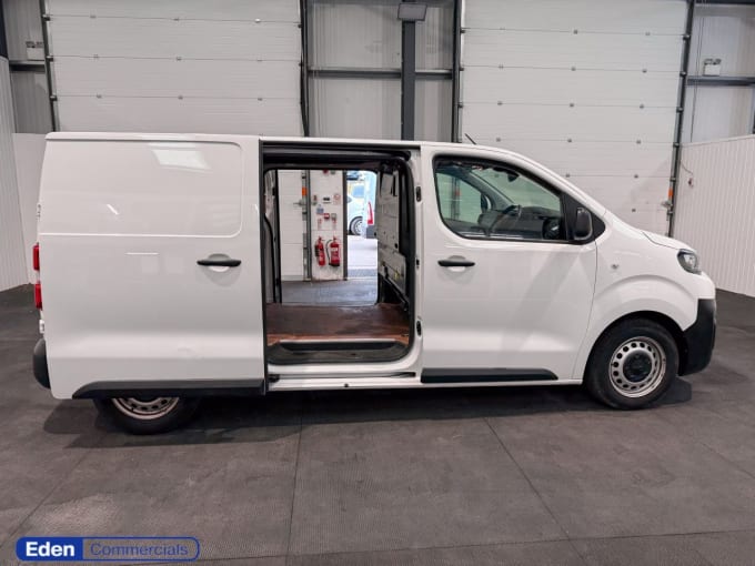 2025 Peugeot Expert