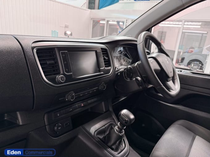 2025 Peugeot Expert